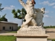 Photo précédente de Saint-Vivien Monument aux Morts