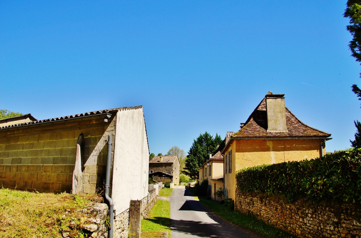 La Commune - Sainte-Alvère