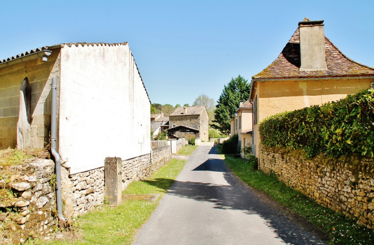 La Commune - Sainte-Alvère