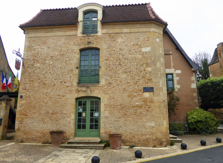 La mairie - Sainte-Alvère