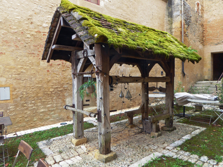 Le tramalh utilisé pour ferrer bovins et chevaux - Sainte-Alvère