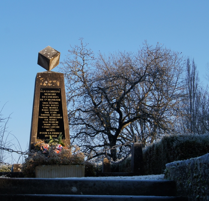 Le Monument aux Morts - Sainte-Mondane