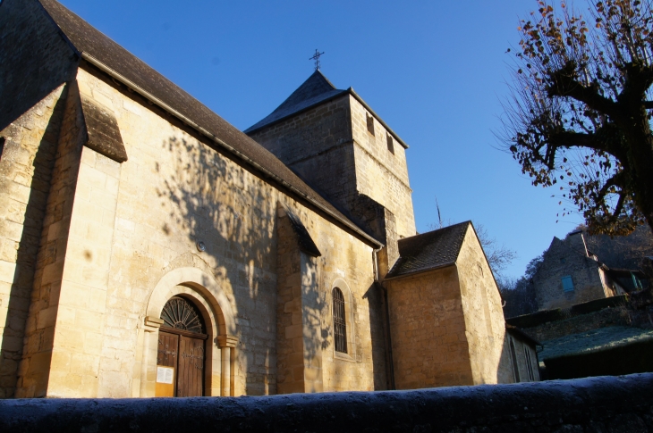 L'église de Sainte Mondane. - Sainte-Mondane