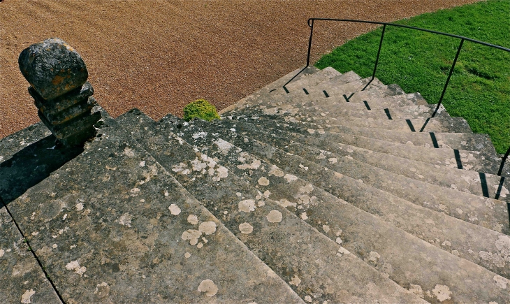 L'escalier du château de Fénelon - Sainte-Mondane