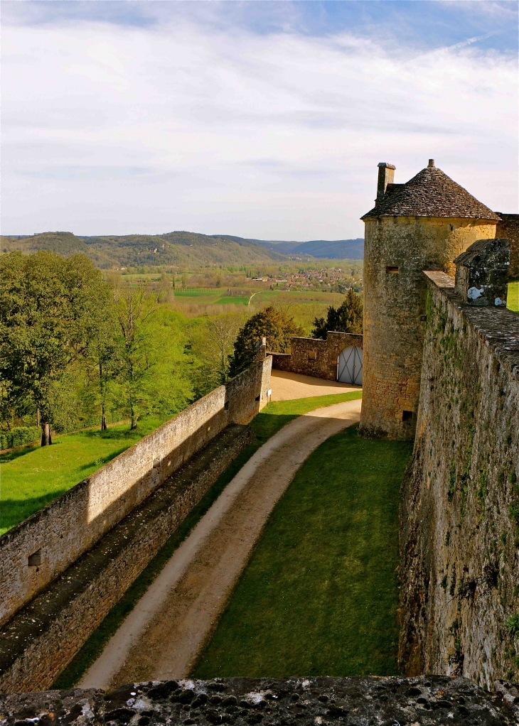 Le château de Fénelon - Sainte-Mondane