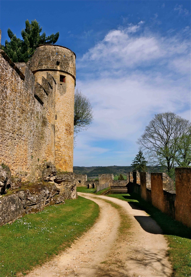 Le château de Fénelon - Sainte-Mondane