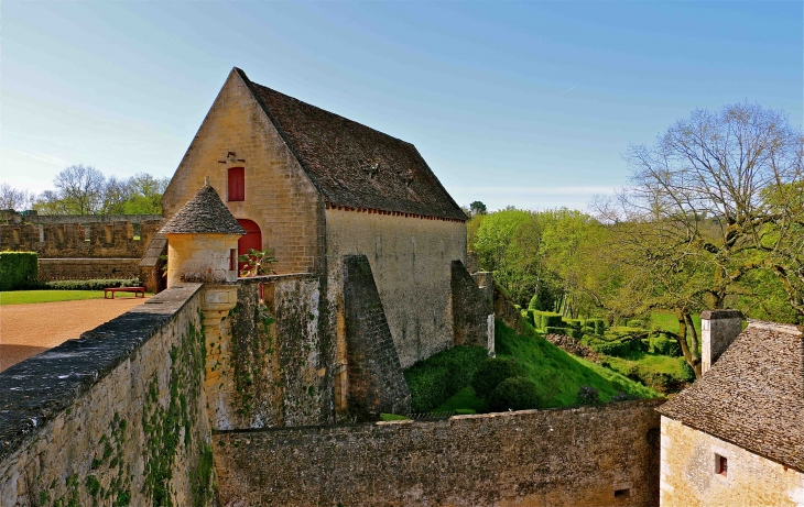 Le château de Fénelon - Sainte-Mondane