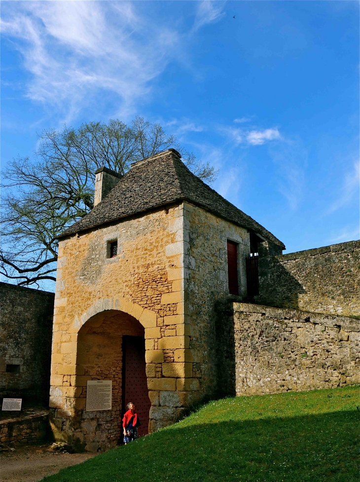 Le château de Fénelon - Sainte-Mondane