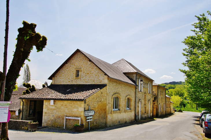 La Commune - Sainte-Nathalène