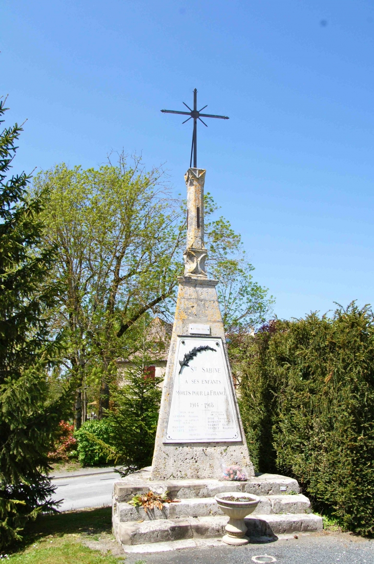 Le Monument aux Morts - Sainte-Sabine-Born