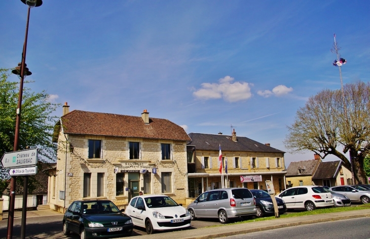 La Commune - Salignac-Eyvigues