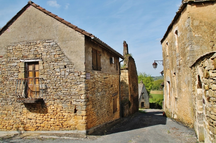 La Commune - Salignac-Eyvigues