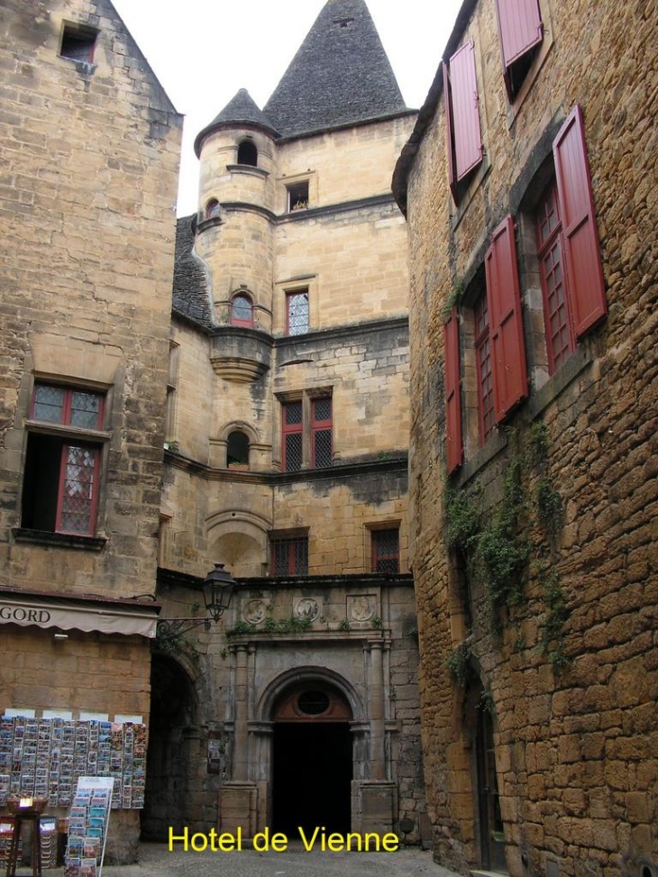  - Sarlat-la-Canéda