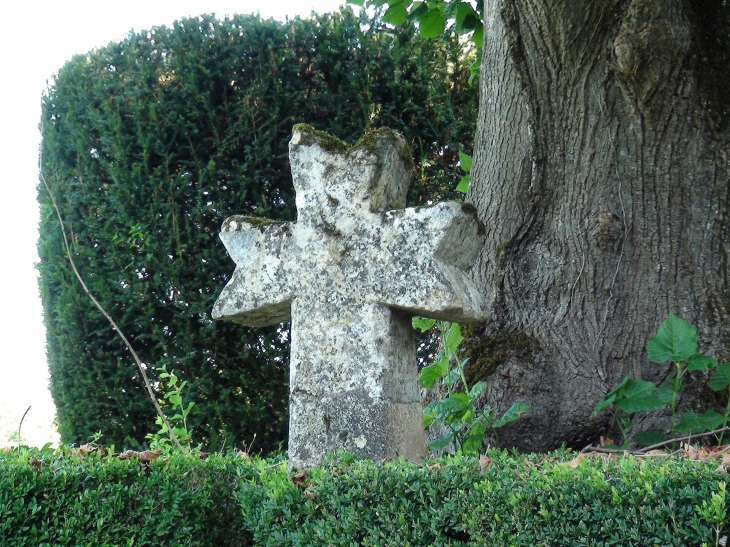 Croix Templière àla Canéda - Sarlat-la-Canéda