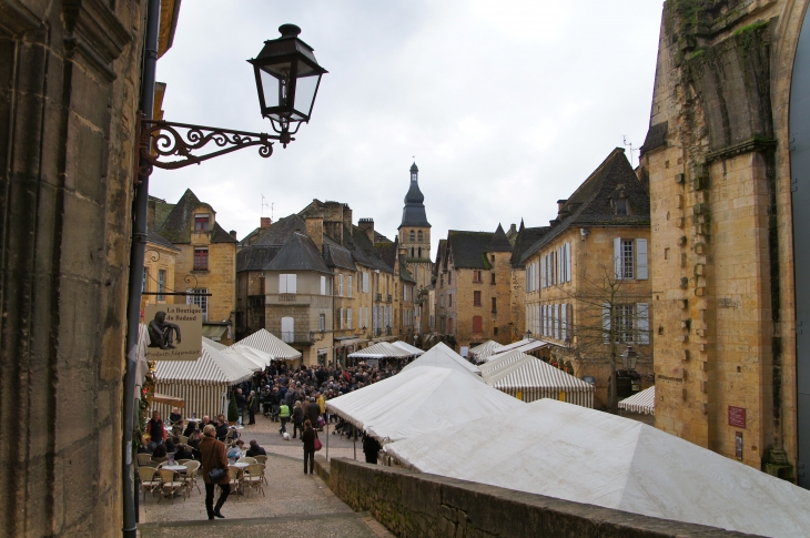 Le Festival de la Truffe. - Sarlat-la-Canéda