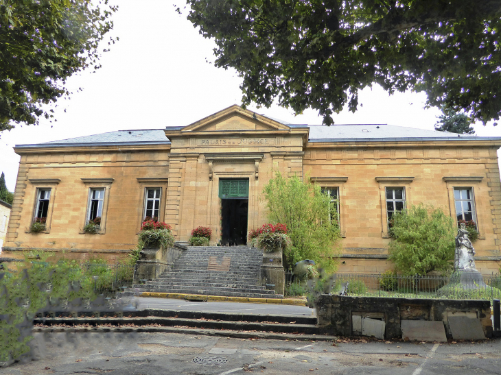 Le palais de justice - Sarlat-la-Canéda