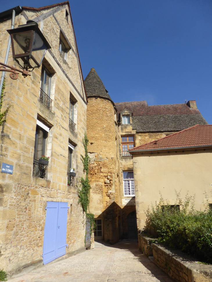 Le quartier Ouest : rue des Trois Conils - Sarlat-la-Canéda