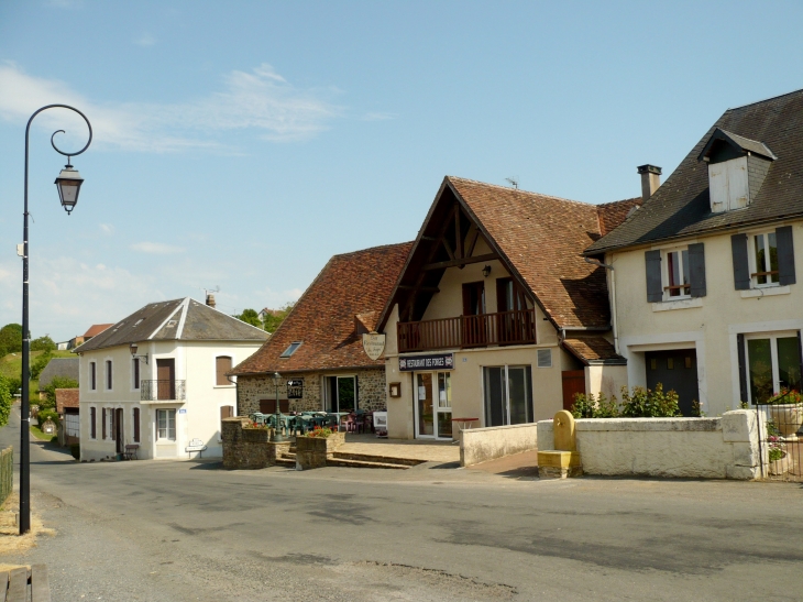 Le Restaurant. - Savignac-Lédrier