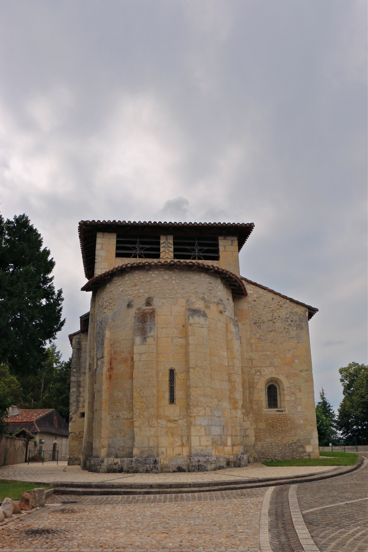 Chevet de l'église romane Notre Dame de la Visitation - Segonzac