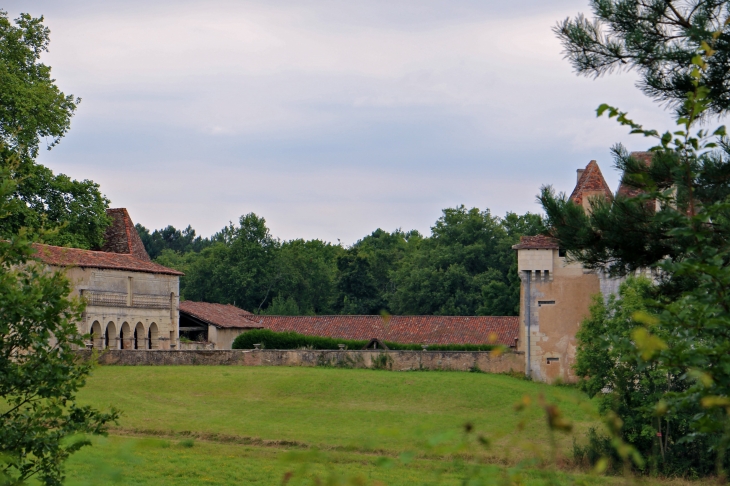 Le château de la Martinie - Segonzac