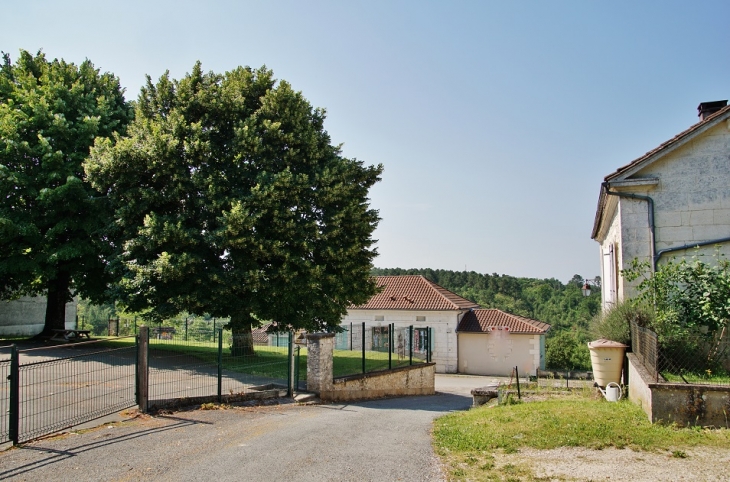 Le Village - Sencenac-Puy-de-Fourches