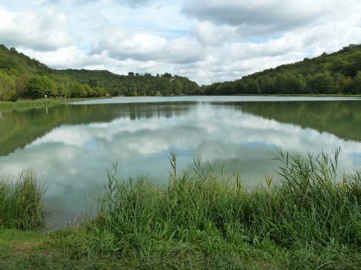 L'étang - Tamniès