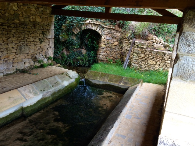 Le lavoir de Brunier. - Tamniès