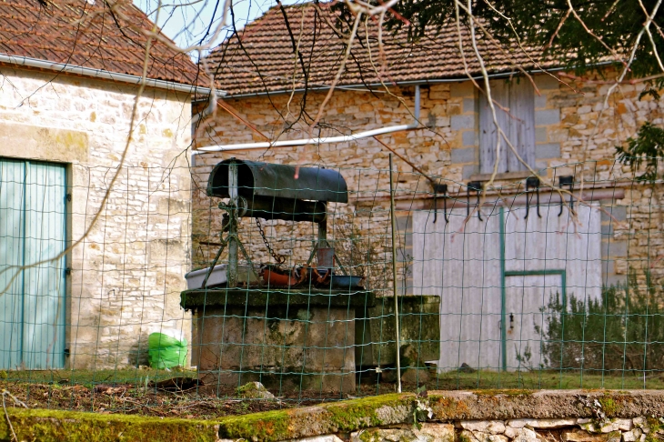  - Temple-Laguyon