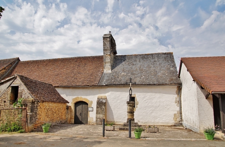 +église Saint Jean-Baptiste - Temple-Laguyon