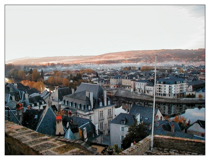 Vue générale en soirée - Terrasson-Lavilledieu