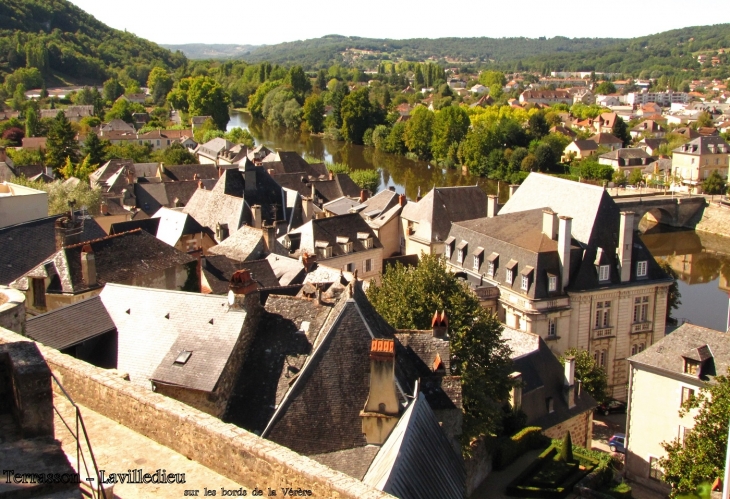 Vue sur Terrasson - Lavilledieu - Terrasson-Lavilledieu