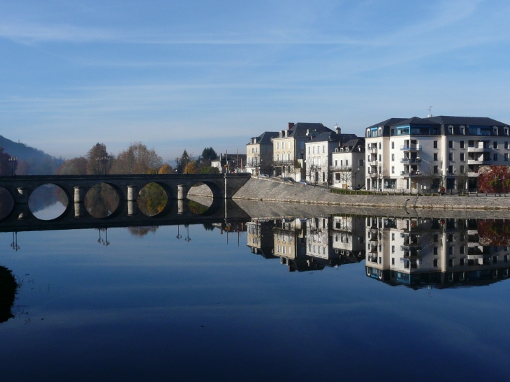  - Terrasson-Lavilledieu