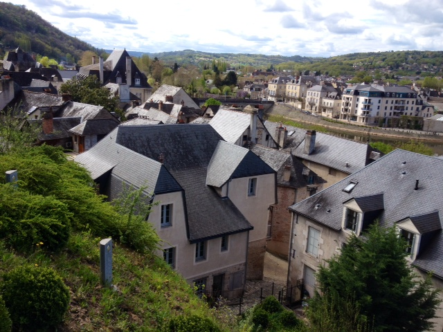 Les toits en ardoise de Terrasson. - Terrasson-Lavilledieu