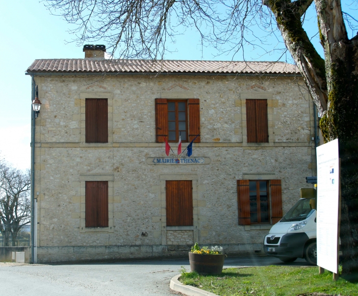 La Mairie. - Thénac