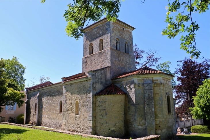 Eglise Notre Dame de l'Assomption, des XIIe et XIVe siècles. - Vendoire