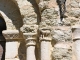 Chapiteaux sculptés du portail de l'église Notre Dame de l'Assomption.