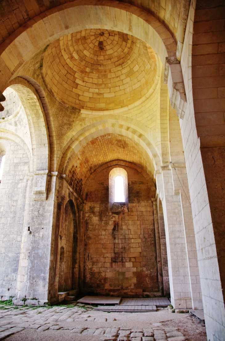 Ruines de l-Abbaye -de-Boschaud - Villars