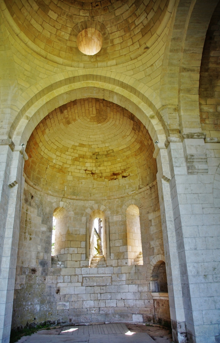 Ruines de l-Abbaye -de-Boschaud - Villars