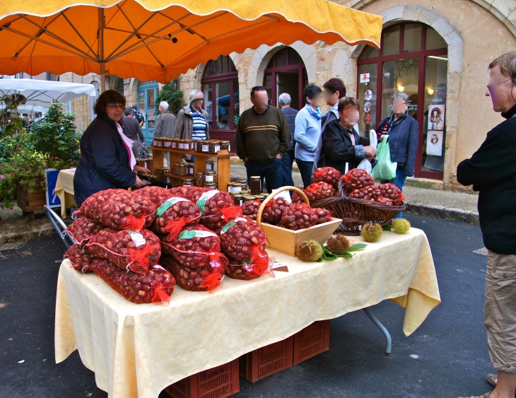 25ème Fête de la Châtaigne. - Villefranche-du-Périgord