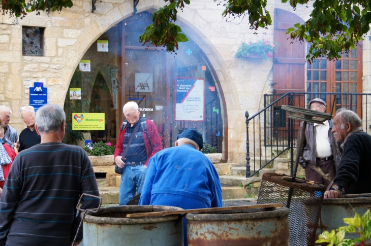 25ème Fête de la Châtaigne. - Villefranche-du-Périgord