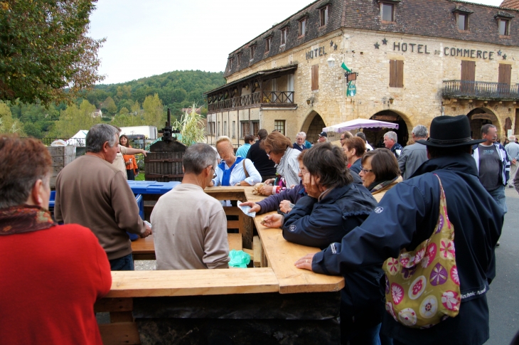 25ème Fête de la Châtaigne. - Villefranche-du-Périgord