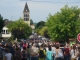 Arrivée de la transhumance dans le bourg d'Aillas. 