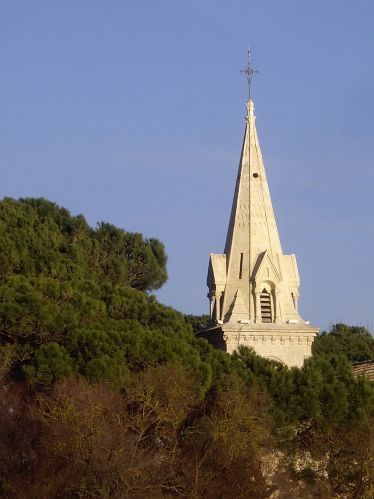 Le clocher de l'église 11ème. - Andernos-les-Bains