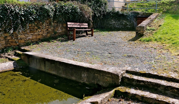 Le lavoir - Bagas