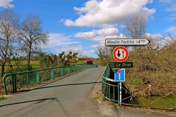 Le pont de Bagas