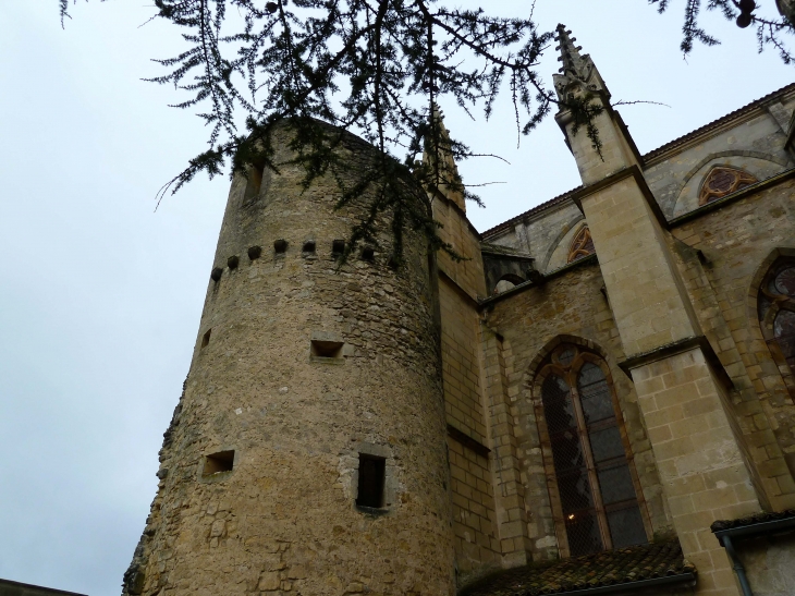 Détail de la Cathédrale - Bazas