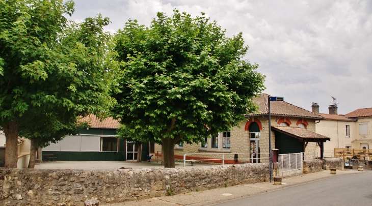 école - Belvès-de-Castillon