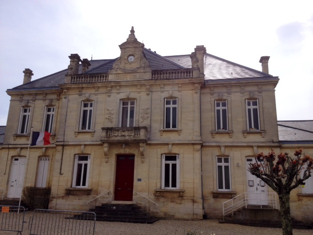 La mairie. - Berson