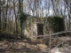 Photo suivante de Blasimon vestige d'une tour romaine bâtie sur des mégalithes Préhistoriques au lieu-dit Muret.