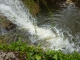 chute d'eau arrivant au mouli, eau très pure